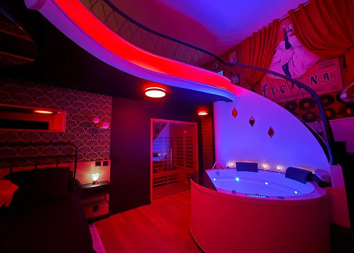 Le 1920- & Sauna Prive- * Гавр