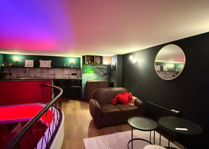 Апартаменты Le 1920- & Sauna Prive- Гавр